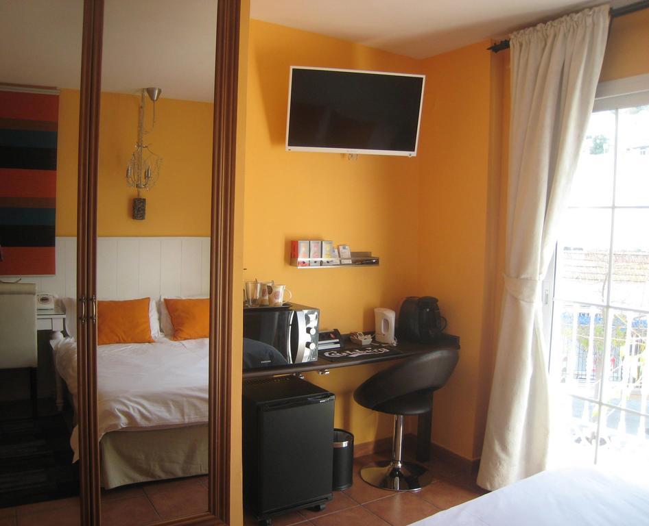 Boutique Hotel Pueblo Benalmádena Kültér fotó